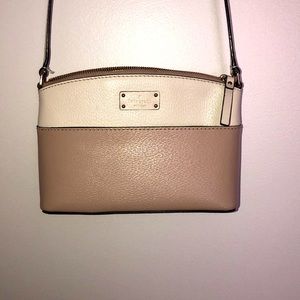 Kate Spade crossbody purse!
